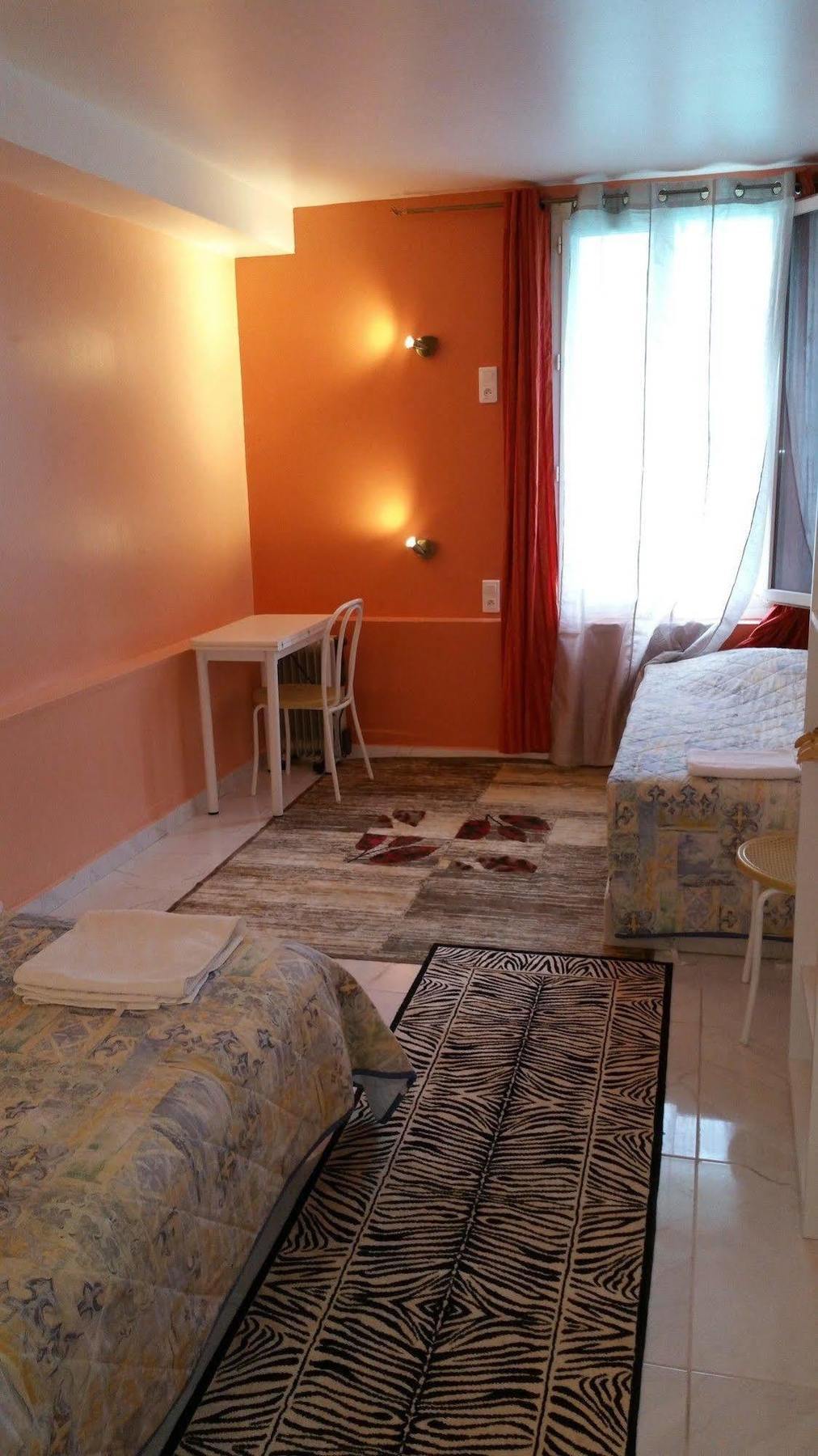 Hotel Des Voyageurs Montpellier Buitenkant foto